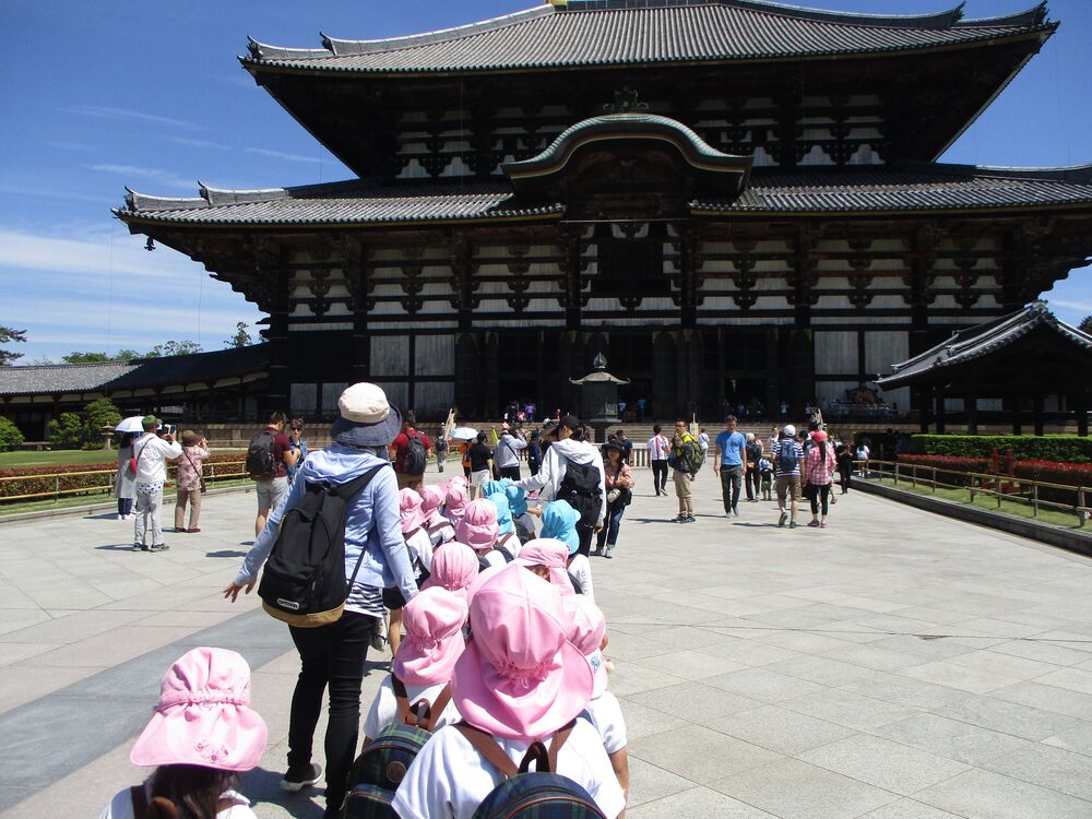 遠足　大仏殿