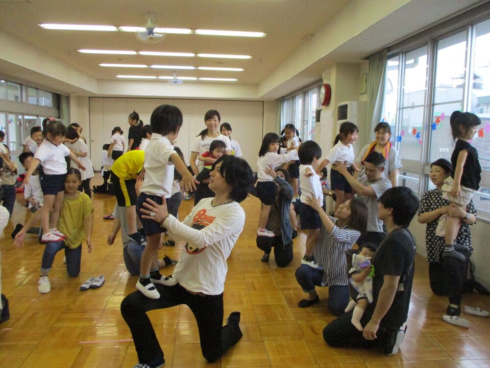 土曜参観　ふれあいストレッチ