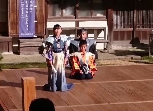 桃香野八幡神社子供狂言