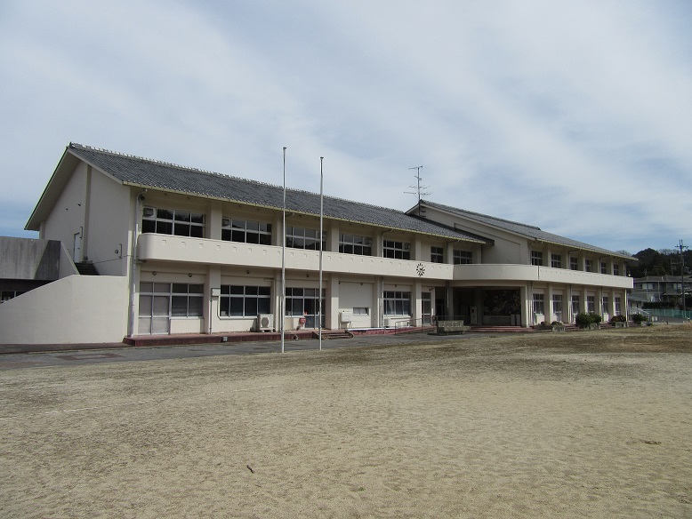 吐山小学校の跡地を民間活力で利活用します（令和元年9月2日発表）の画像