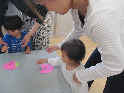 5月15日(水曜日)　さくらんぼ組(1歳児)の画像2