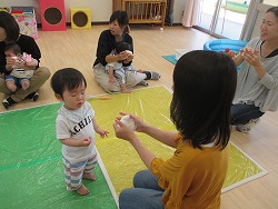 「手形をして遊んだよ」の画像3