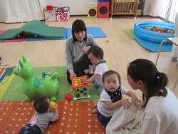 6月　さくらんぼ組(0歳児)の画像1