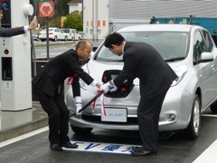 急速充電設備運用開始式(針テラス)の画像2