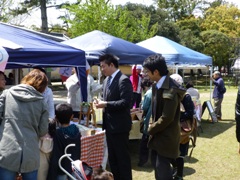 アースデイ奈良2013(奈良公園登大路園地)の画像２