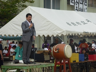 市立小学校運動会の見学の画像