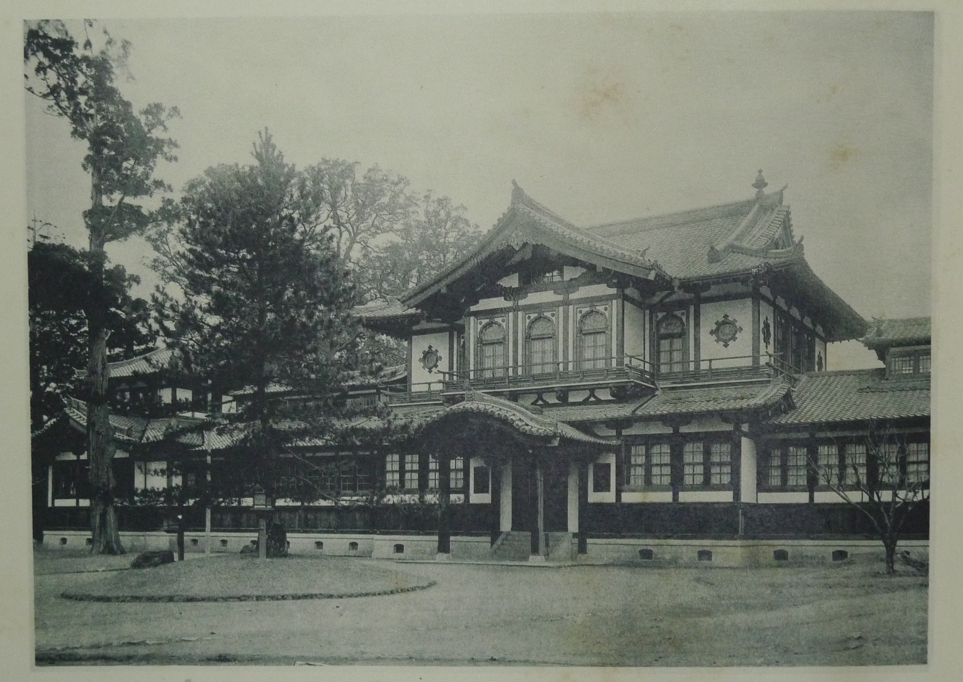 奈良県物産陳列所の画像