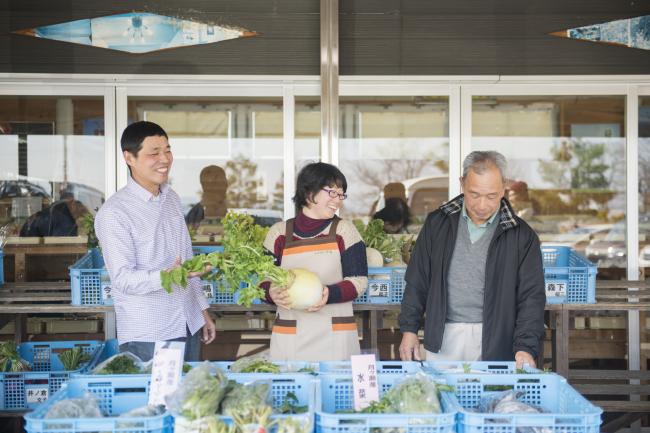 月ヶ瀬温泉ふれあい市場