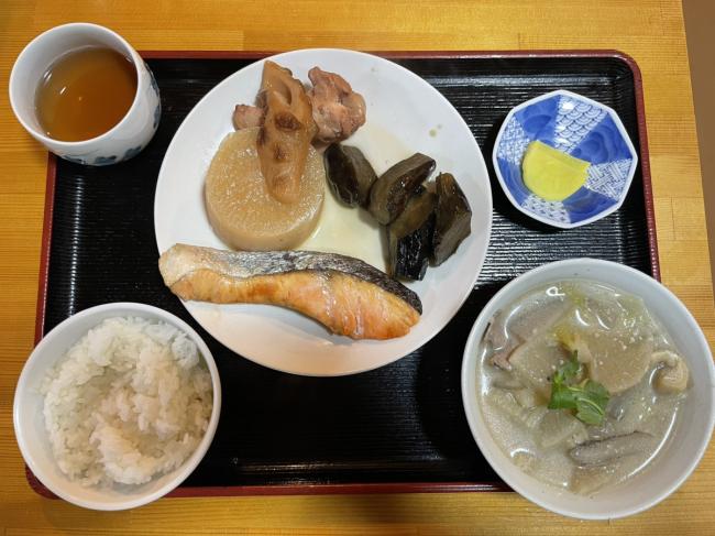 里