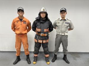 制服イメージ写真